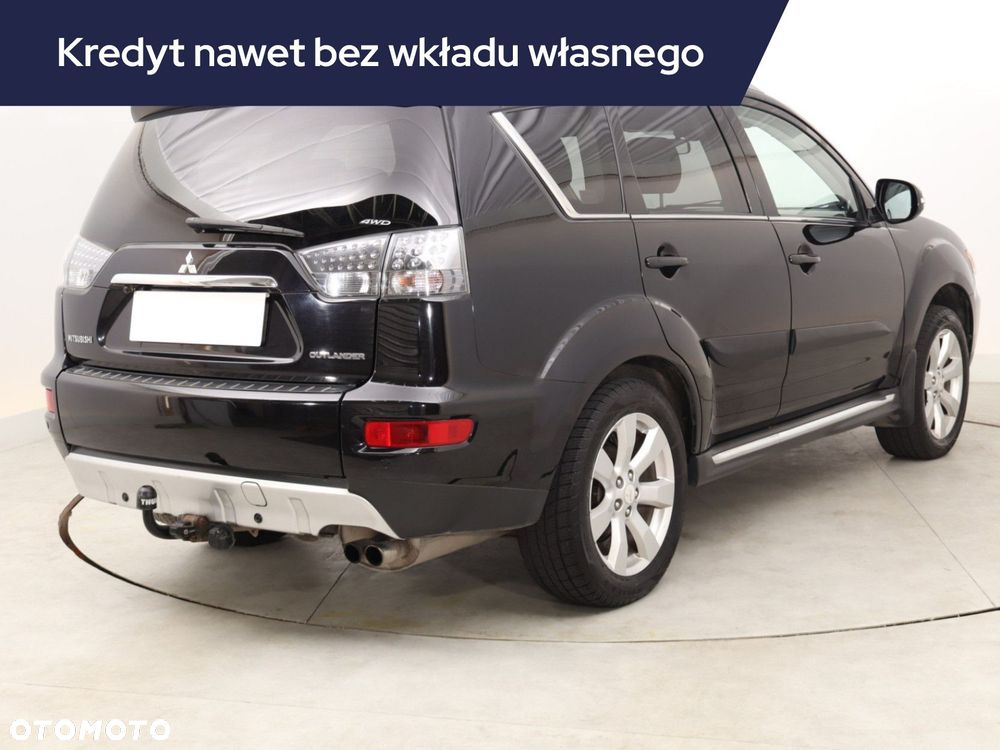 Mitsubishi Outlander - 7