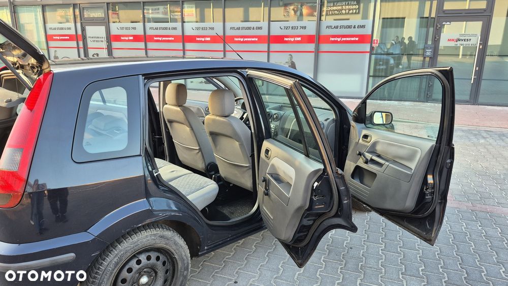 Ford Fusion - 6