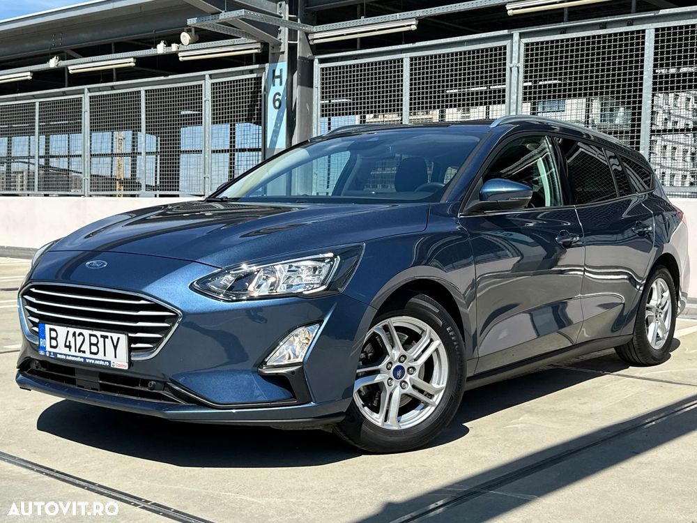 Ford Focus 1.0 EcoBoost MHEV Titanium - 1