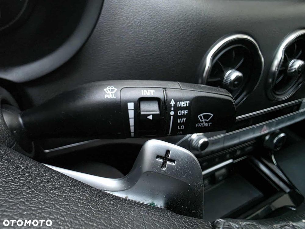 Kia Stinger 2.0 T-GDI GT Line - 21