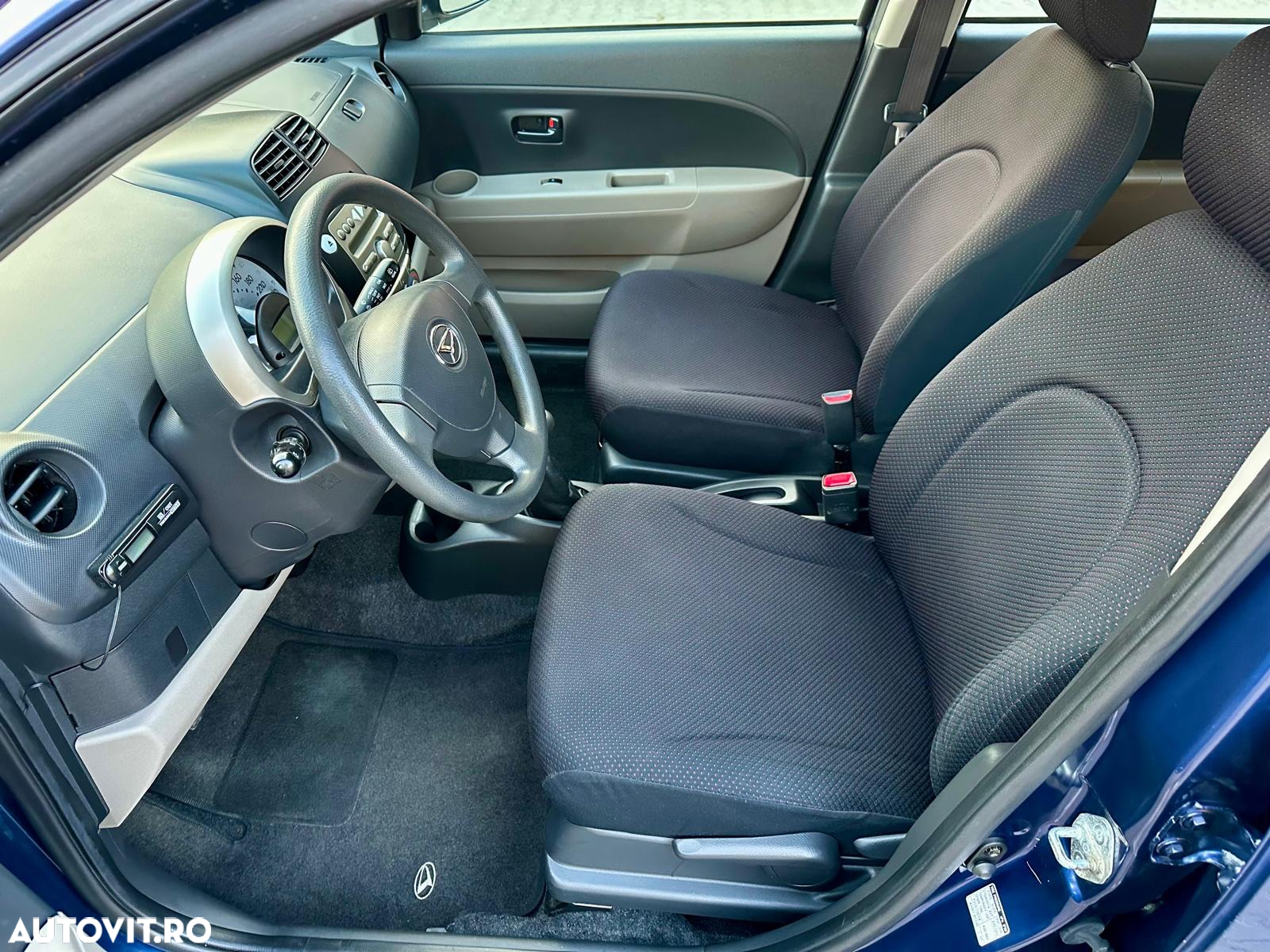 Daihatsu Sirion 1.0 CooLine - 6