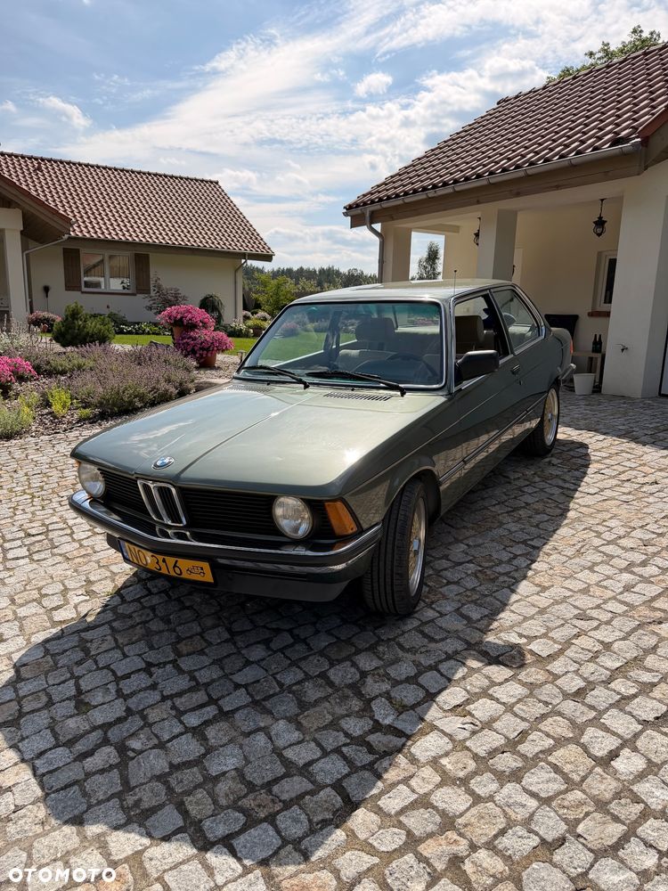BMW Seria 3 - 1