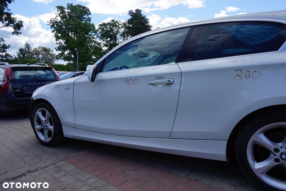 DRZWI PRZEDNIE LEWE 1 E81 LIFT 3D HB 300  BIAŁY ALPINWEISS BMW 2007-2011 - 4