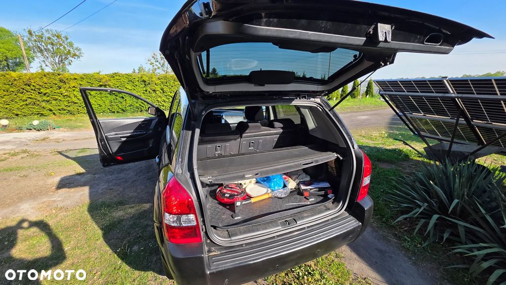 Hyundai Tucson 2.0 CRDi VGT 2WD Automatik GLS - 7