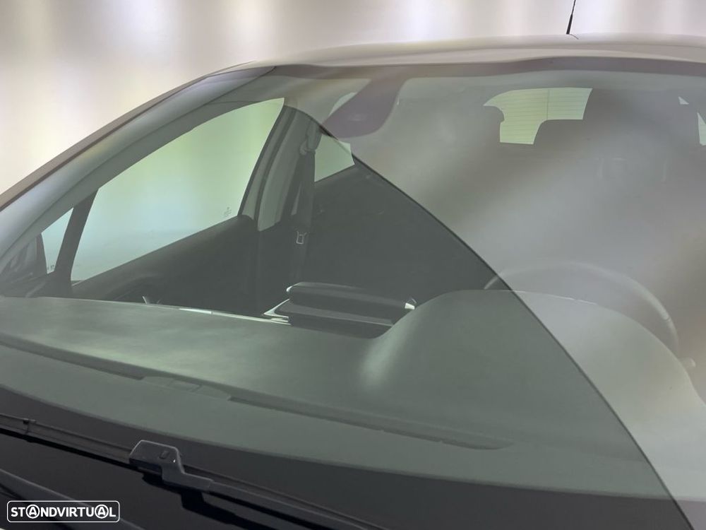 Peugeot 208 1.2 PureTech Active - 19
