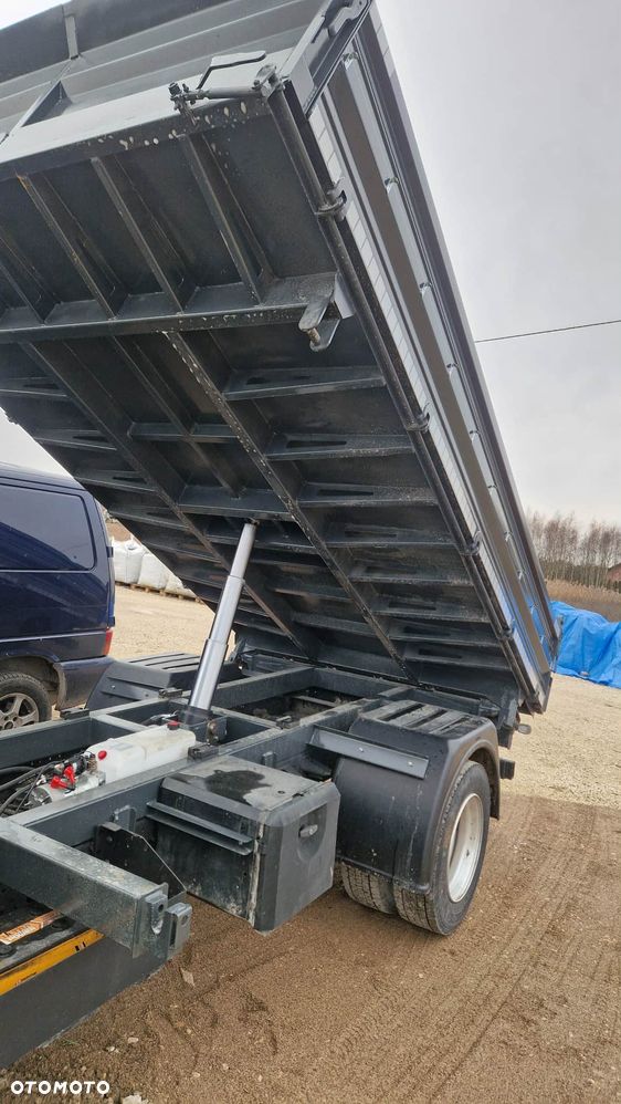 Mitsubishi Fuso FE85 CANTER - 5