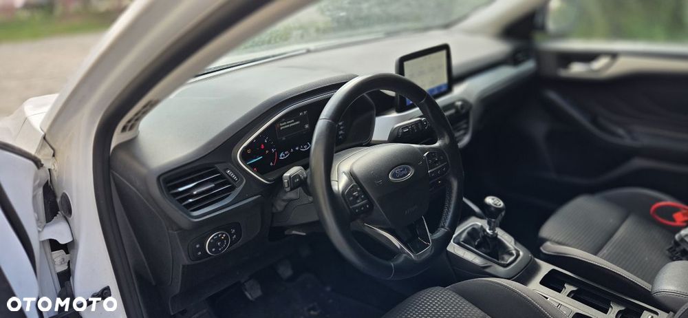 Ford Focus 1.5 TDCi DPF Start-Stopp-System Business - 18