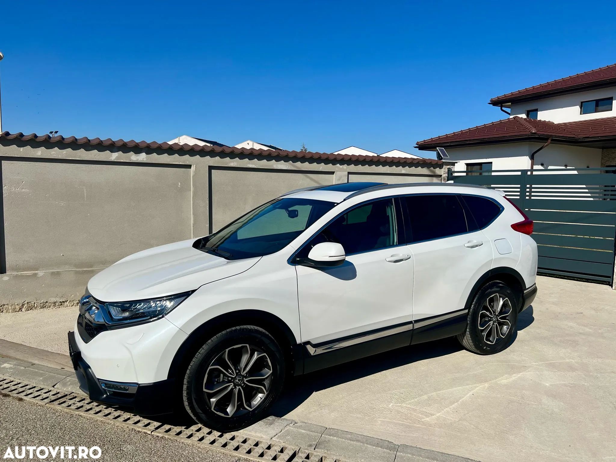 Honda CR-V e:HEV 2.0 i-MMD Hybrid 4WD Executive - 1