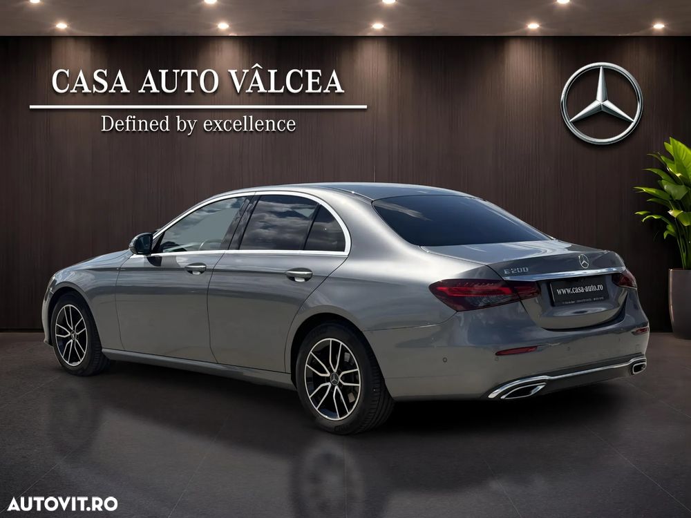 Mercedes-Benz E 200 MHEV 4MATIC Aut. - 4
