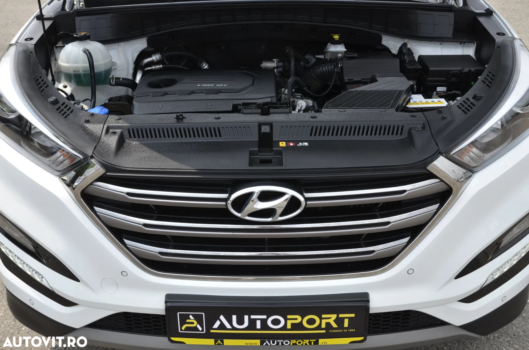 Hyundai Tucson blue 1.7 CRDi 2WD Advantage - 13