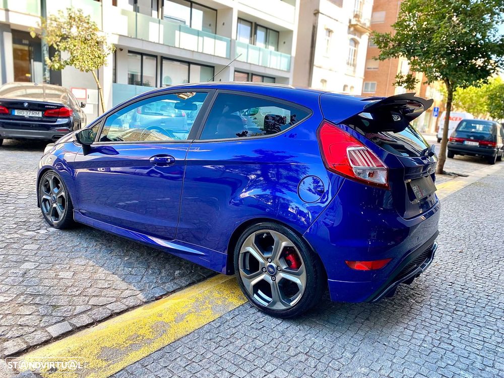 Ford Fiesta 1.6 T ST - 7