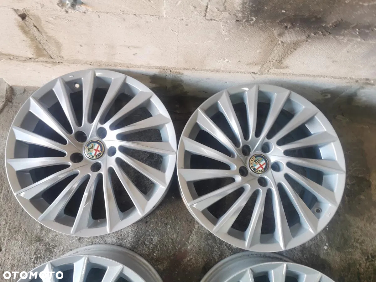ALU FELGI ALFA ROMEO GIULIETTA R18 5X110 ET41 7,5J JAK NOWE! - 16