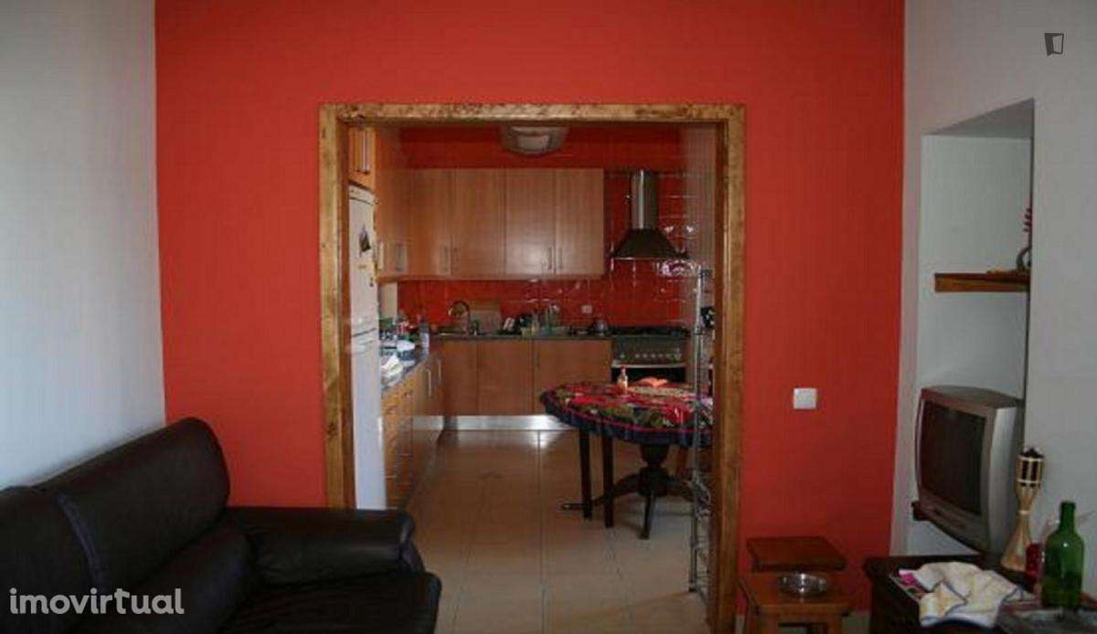 Quarto - localizado em  Coimbra - Grande imagem: 2/12