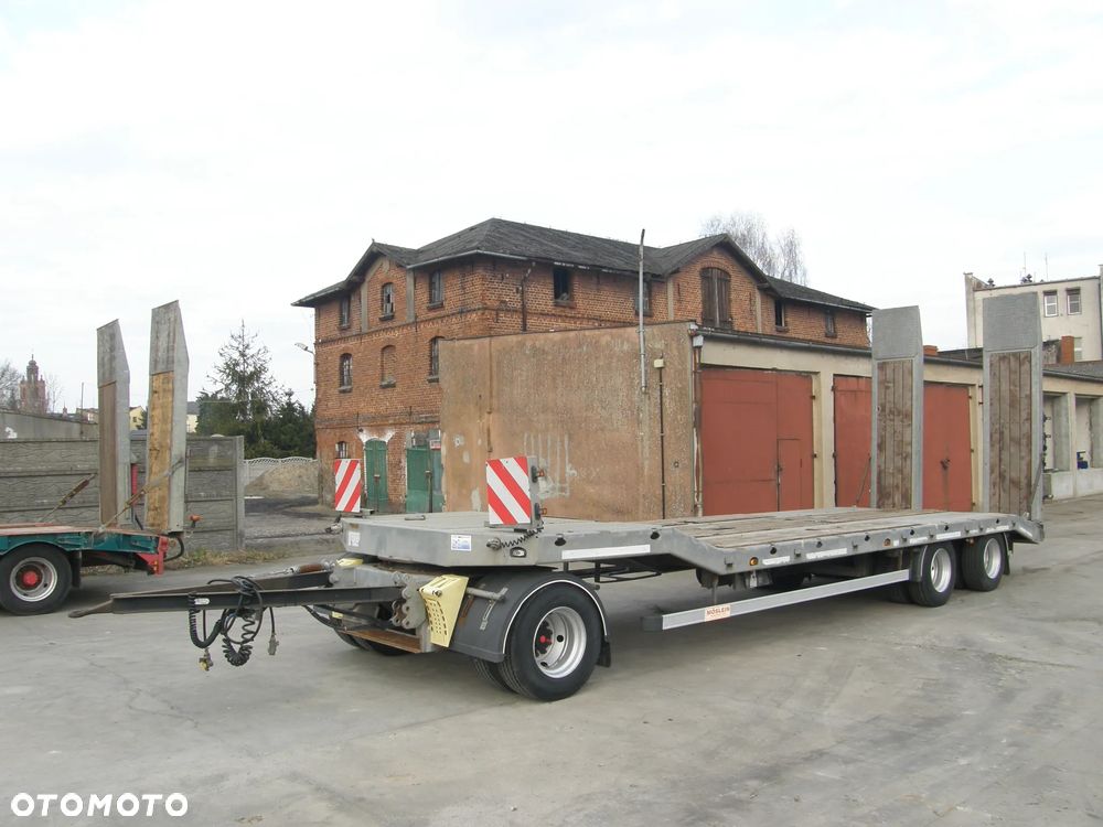 Möslein TA3 2021rok ocynk 3 osiowa przyczepa niskopodwoziowa z Niemiec - 15