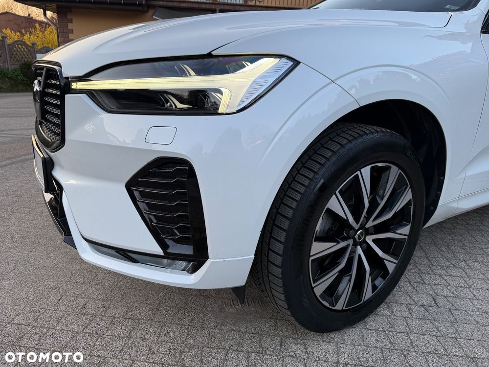 Volvo XC 60 B4 D Ultimate Dark - 6