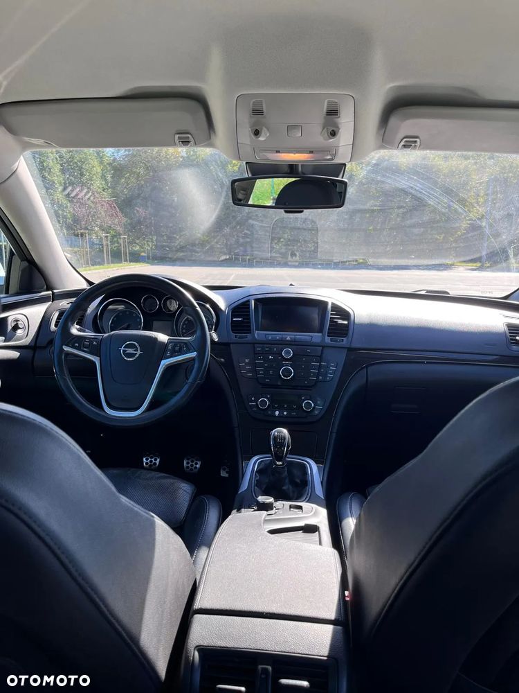 Opel Insignia - 11