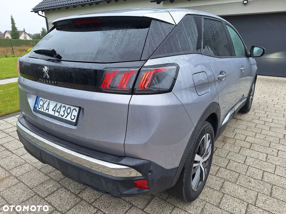 Peugeot 3008 1.2 PureTech GPF Allure S&S - 22