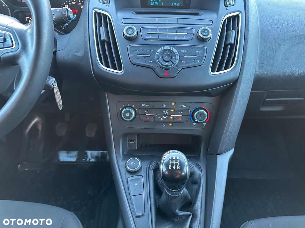 Ford Focus 1.6 Gold X (Trend) - 14