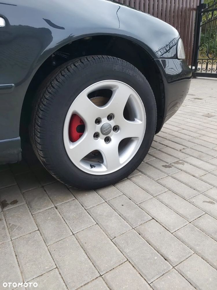 Audi A4 - 6