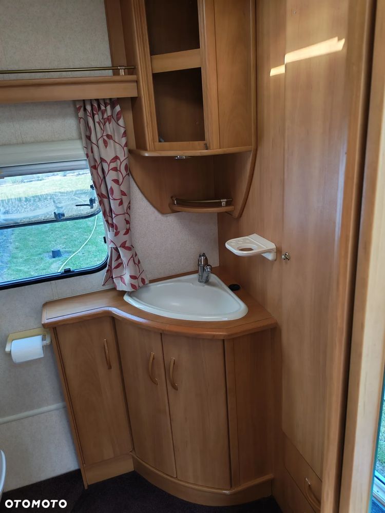 SWIFT Challenger 480 SE - 11