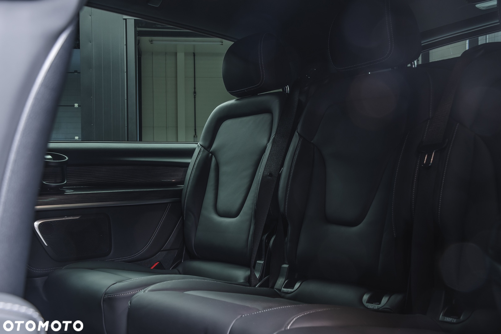 Mercedes-Benz Klasa V 300 d 4-Matic Avantgarde 9G-Tronic (ekstra d³) - 18