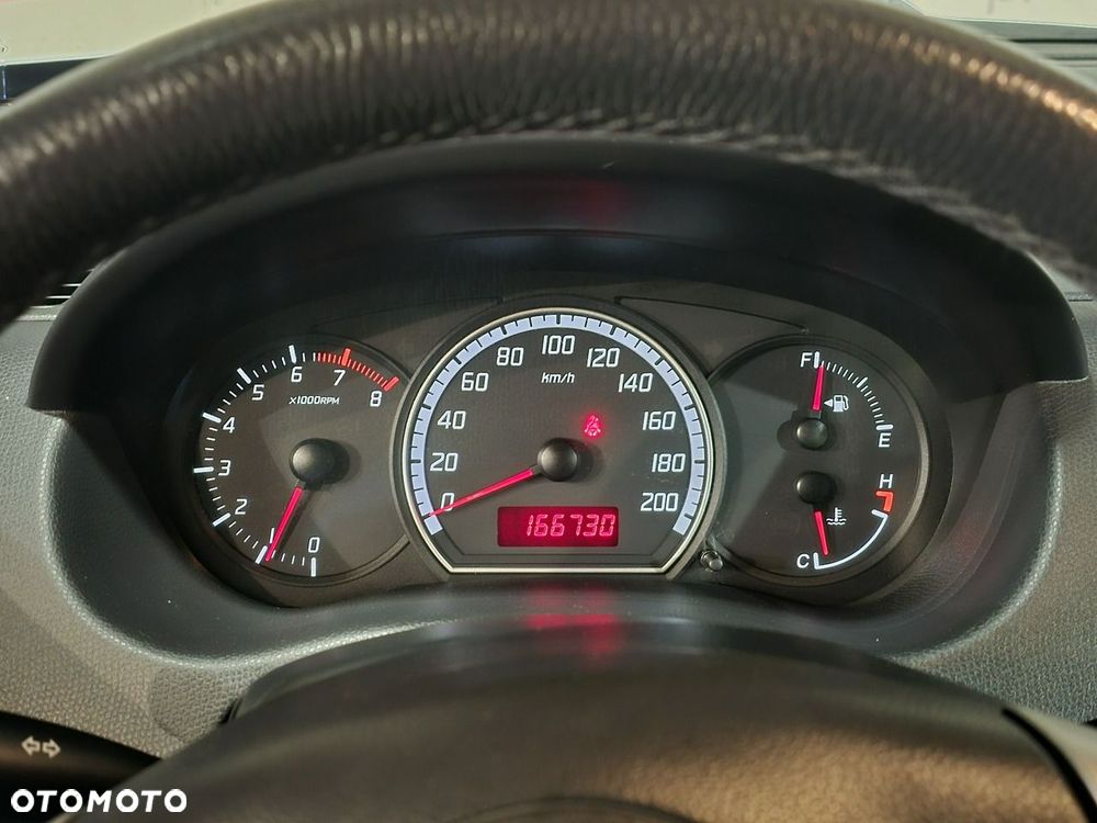 Suzuki Swift - 22