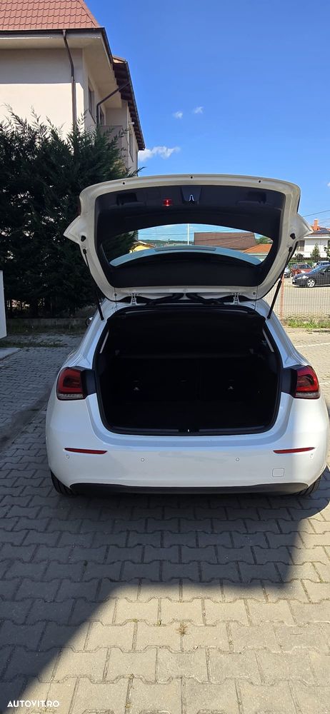 Mercedes-Benz A 180 - 4