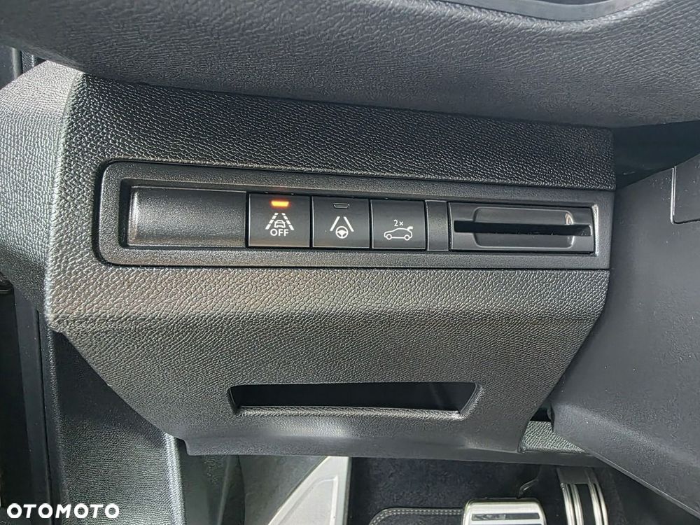 Peugeot 5008 2.0 BlueHDI GT S&S EAT8 - 32