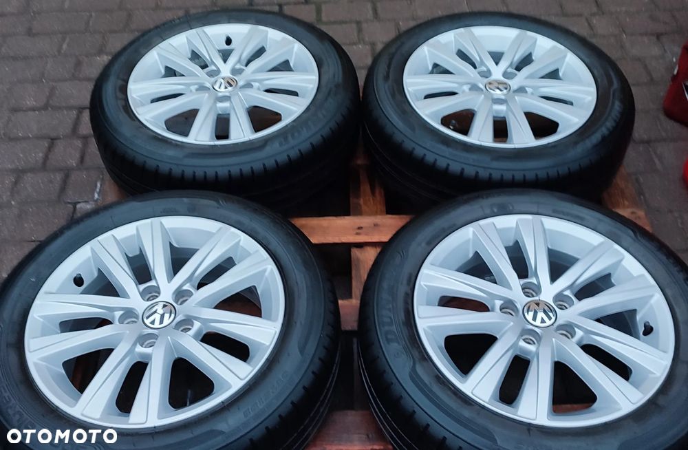 Koła Felgi Aluminiowe Oryg. Vw Polo15 Cali 5x100 6Jx15 Et40 Ø57,1mm Dunlop 185/60/15 2020r Bdb! 6R0601025AJ