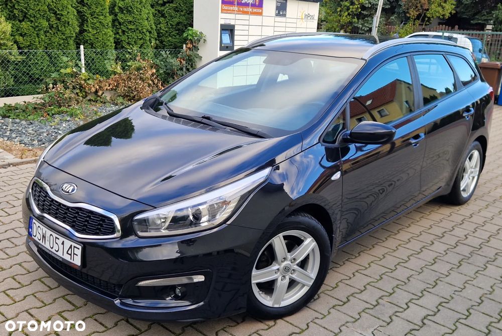 Kia Ceed Cee'd 1.6 CRDi M - 24