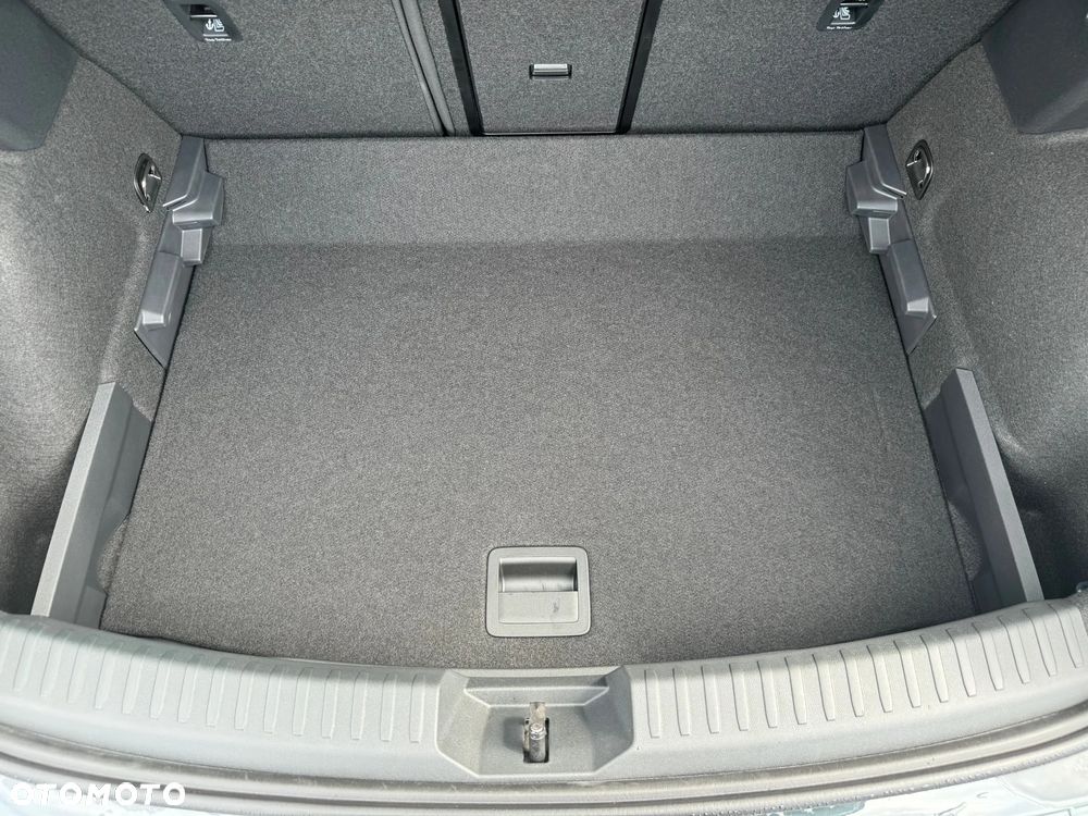 Cupra Leon 1.5 eTSI DSG - 19