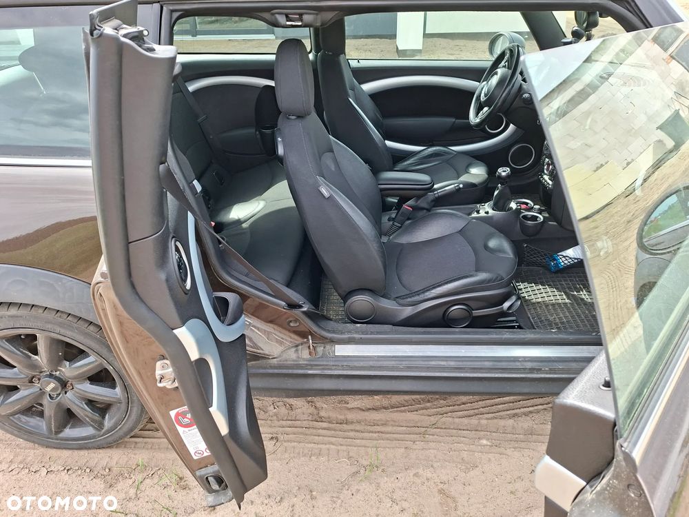MINI Clubman - 10