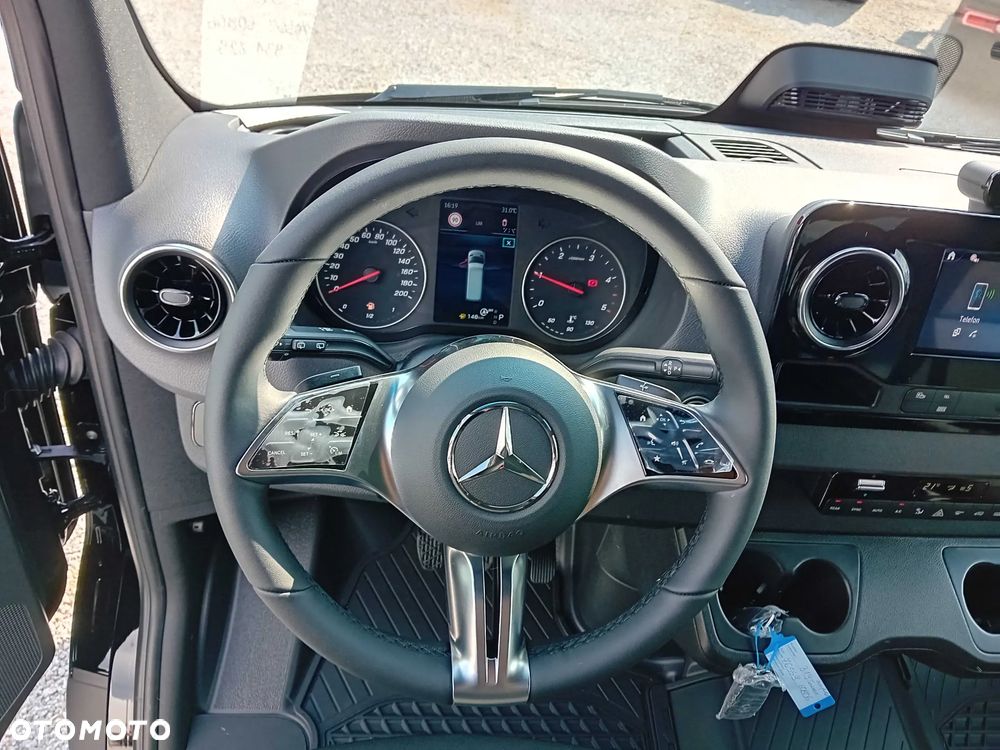 Mercedes-Benz Sprinter Standard SELECT 9G-Tronic 907.233 - 9