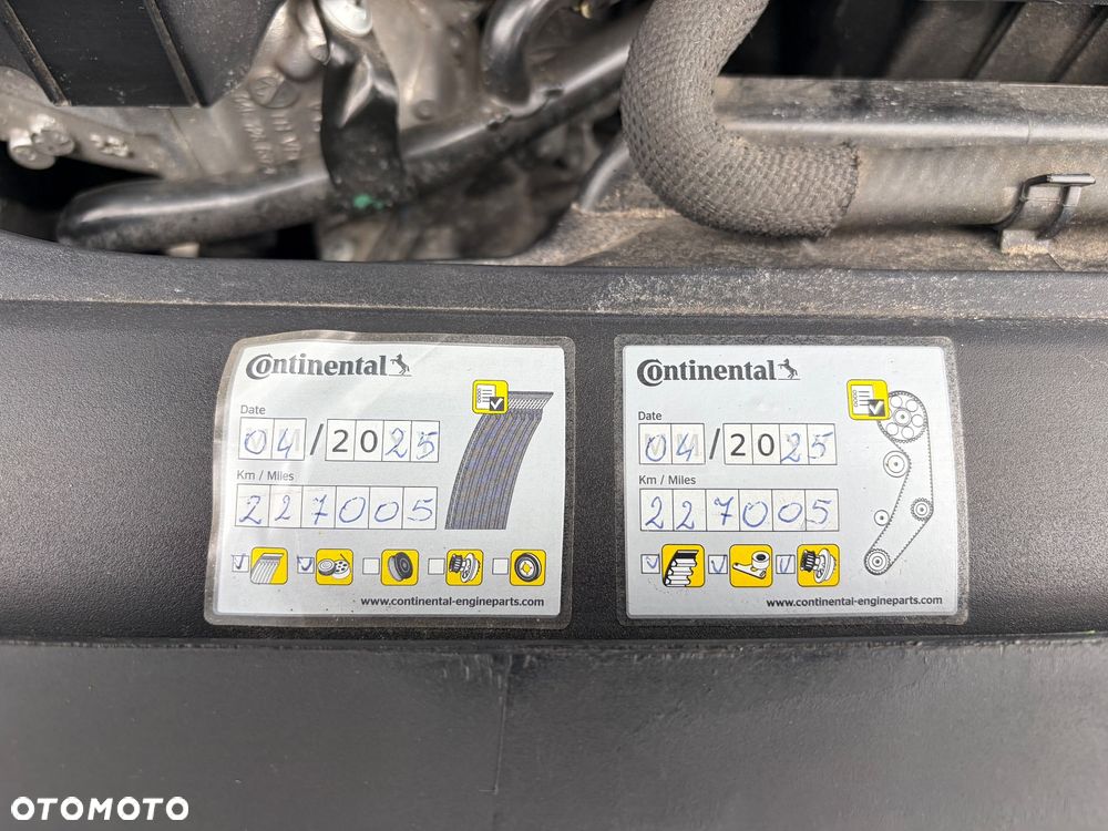 Skoda Octavia 2.0 TDI SCR 4x4 Style DSG - 23