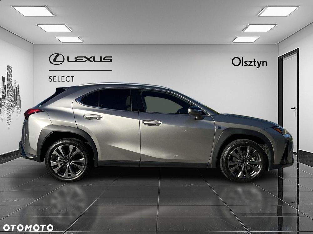Lexus UX 300h F Sport Design - 6