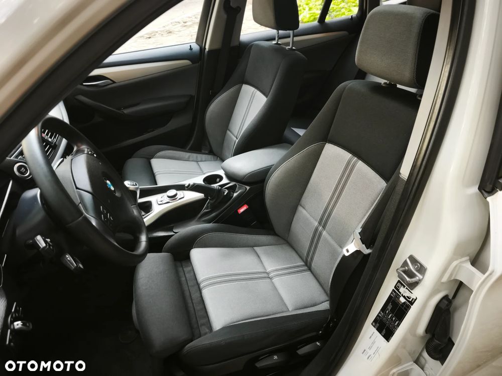 BMW X1 sDrive20d - 9