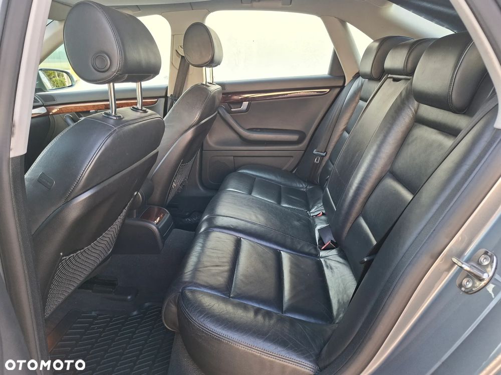 Audi A4 Limousine 1.8T - 13