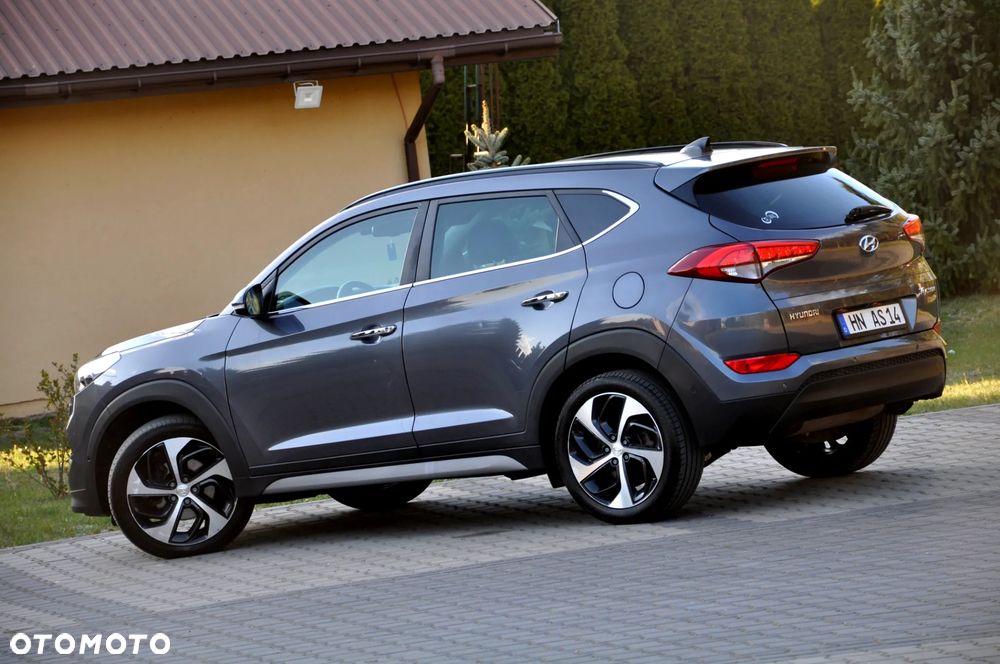 Hyundai Tucson blue 1.7 CRDi 2WD DCT Premium - 24