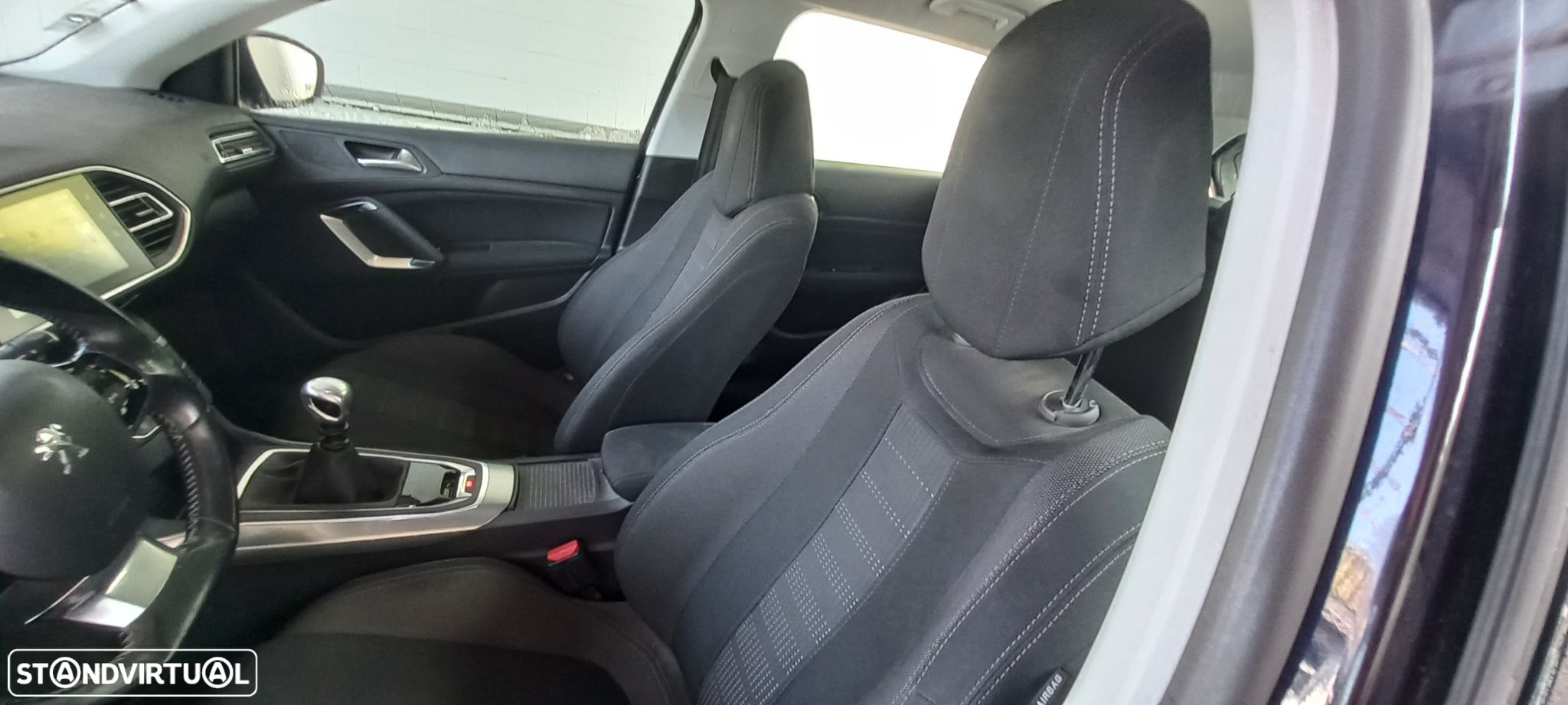 Peugeot 308 1.2 PureTech Allure - 3