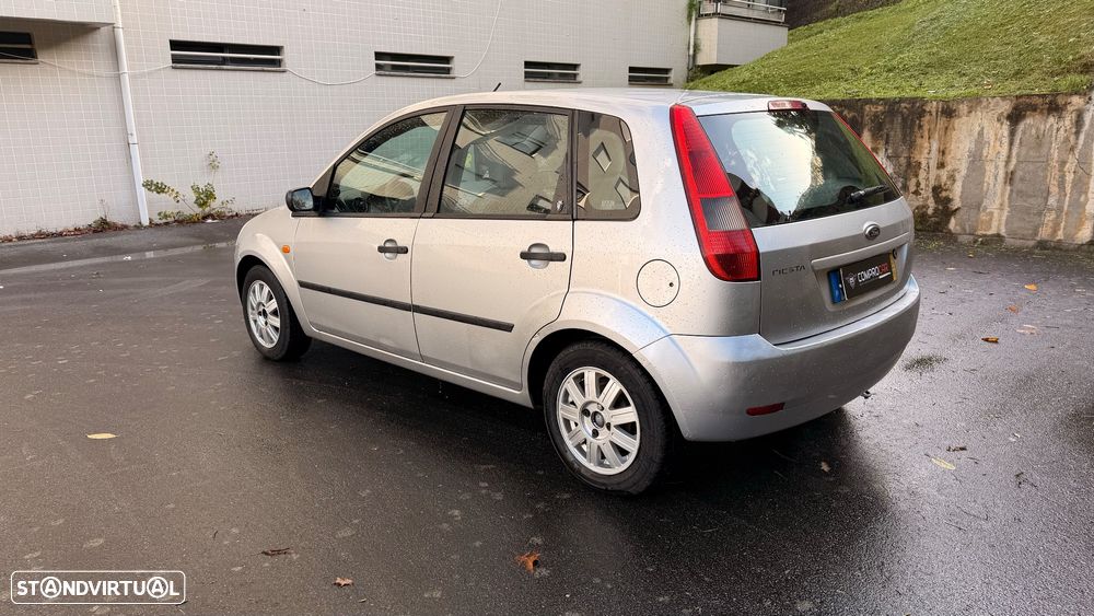 Ford Fiesta 1.25 Ambiente - 7