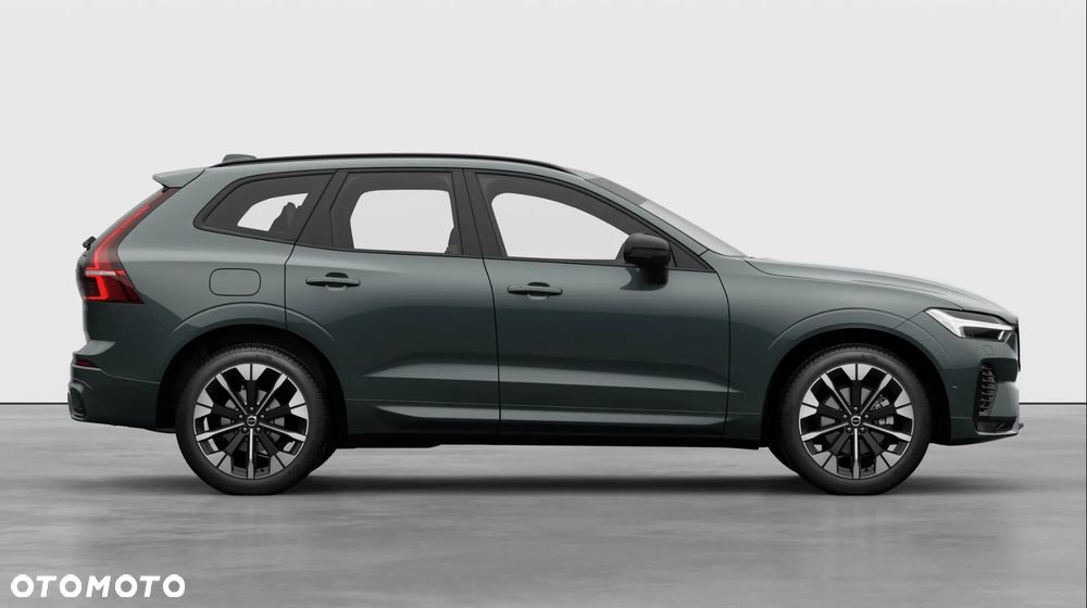 Volvo XC 60 B5 B AWD Ultra Dark - 2