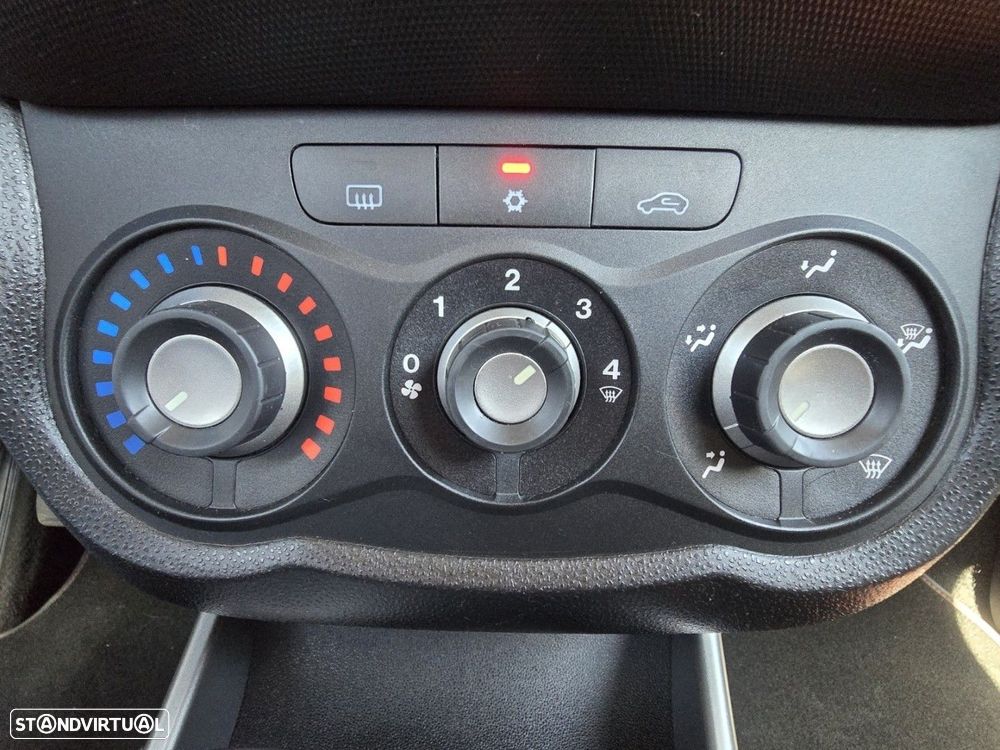 Alfa Romeo MiTo 0.9 T TwinAir Urban - 20