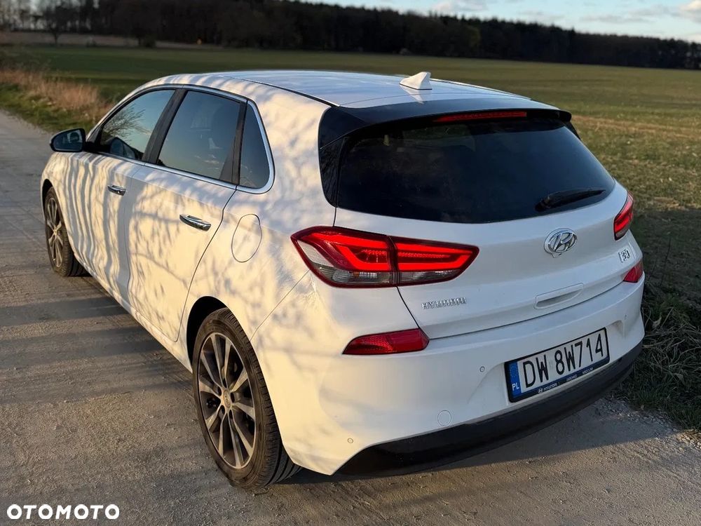 Hyundai i30 1.4 T-GDI Premiere Luxury DCT - 7