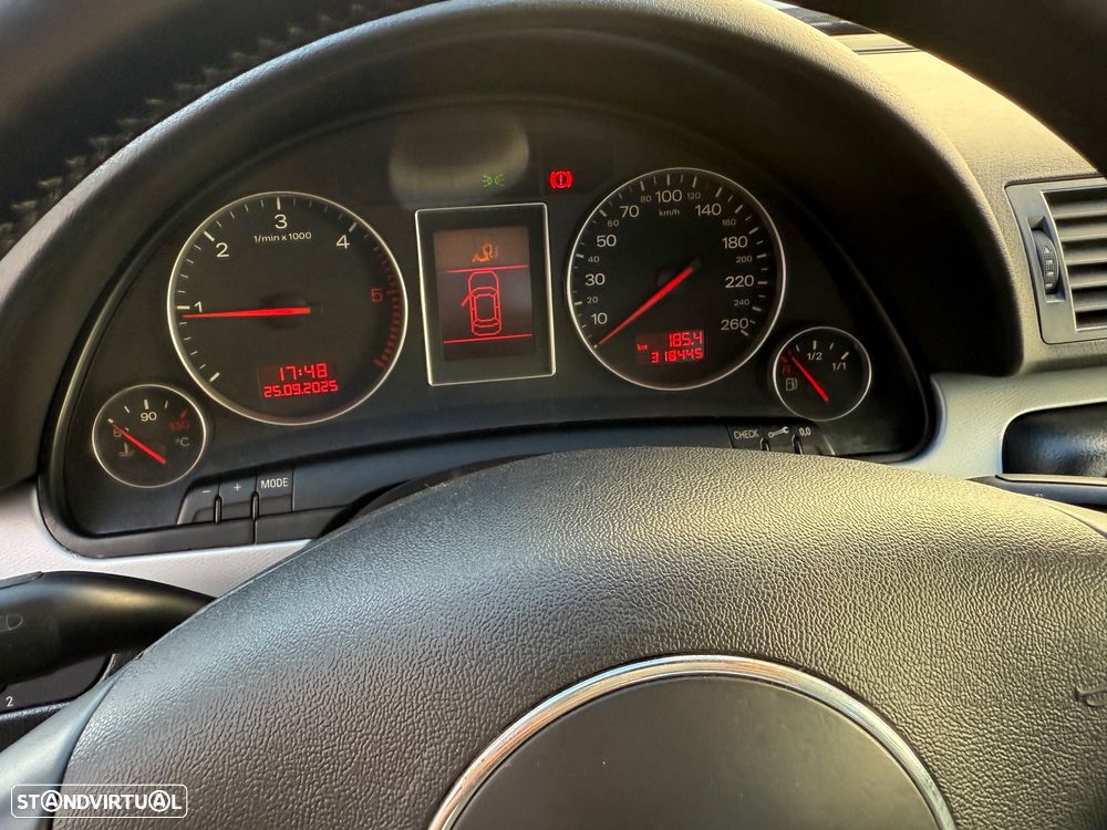 Audi A4 1.9 TDI m5 Sport - 19