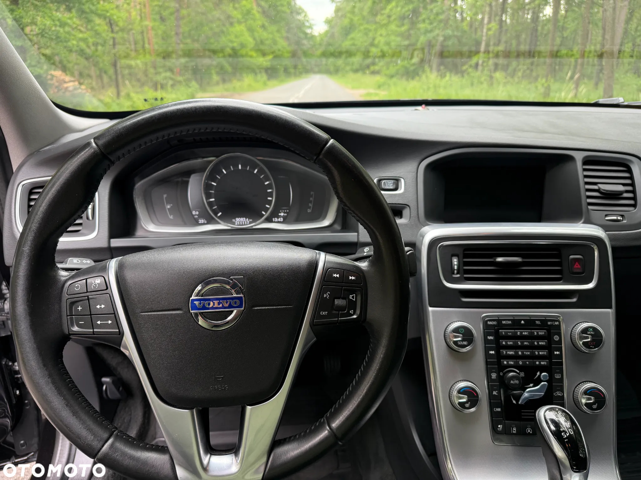 Volvo S60 T5 Drive-E Momentum - 9
