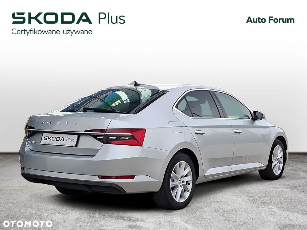 Skoda Superb 1.5 TSI Ambition DSG - 6