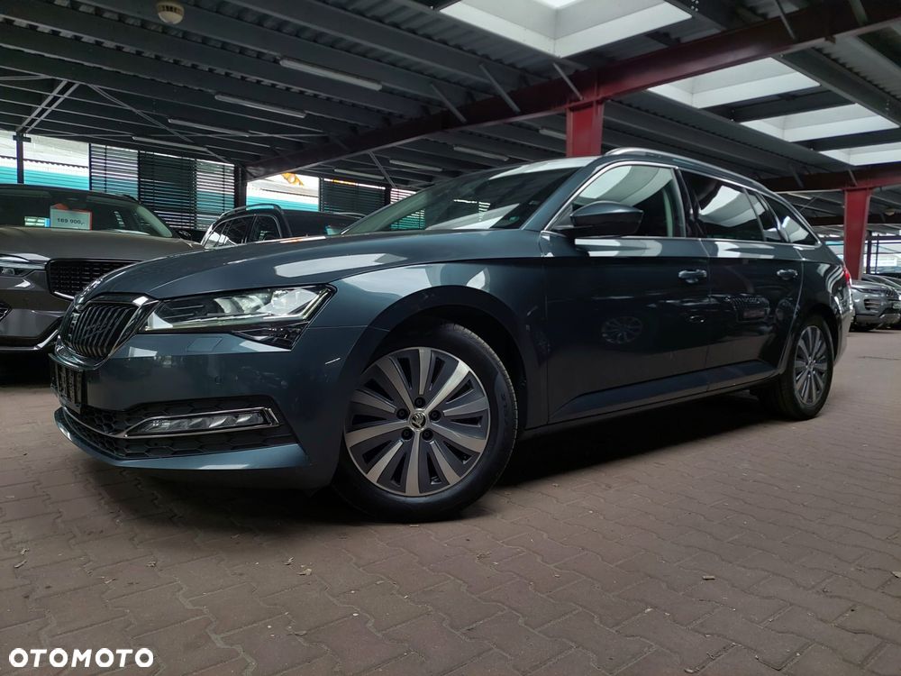 Skoda Superb 2.0 TDI SCR Active DSG - 10