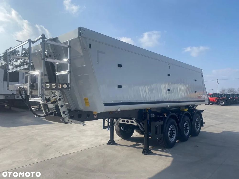 Schmitz Cargobull odbiór w Polsce Nowa wywrotka SKI 24 SL 7.2 2025 rok 29,9 m3 - 11