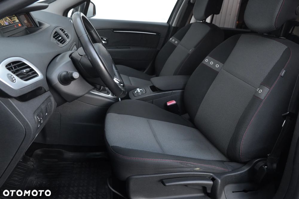 Renault Scenic 1.5 dCi Limited EDC - 31