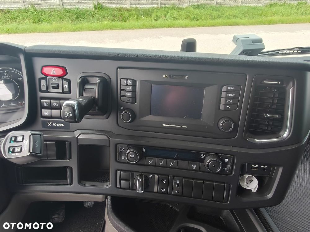 Scania R450 EURO 6 AUTOMAT RETARDER / NOWE OPONY! 2 ZBIORNIKI 700L . PO KONTRAKCIE - 16